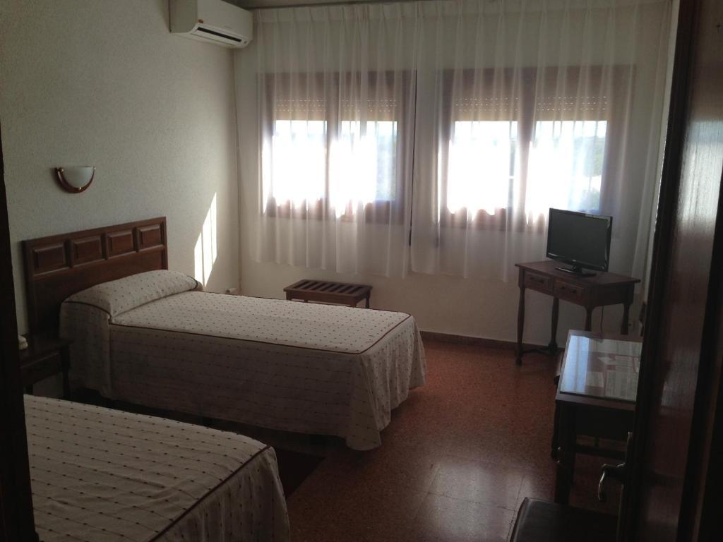 Hotel-Motel Sol II Requena Eksteriør bilde